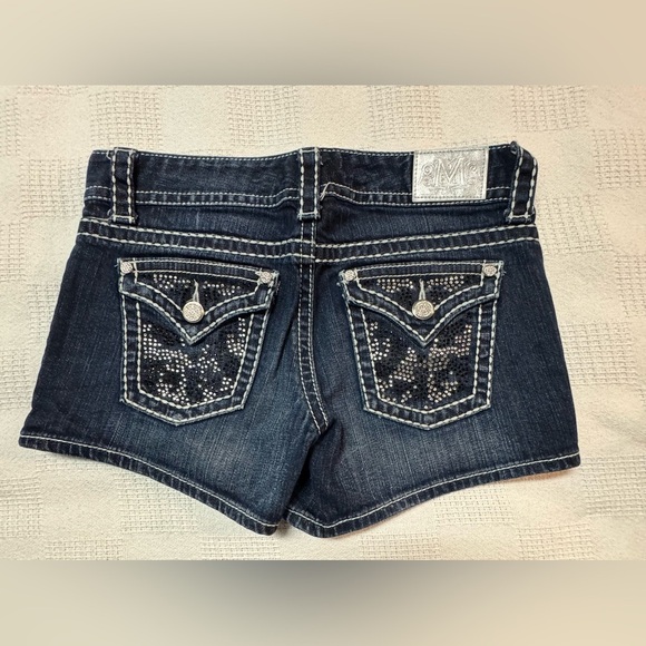 Maurices Premium Jeans shorts  Mid Rise Stretch - Picture 11 of 11